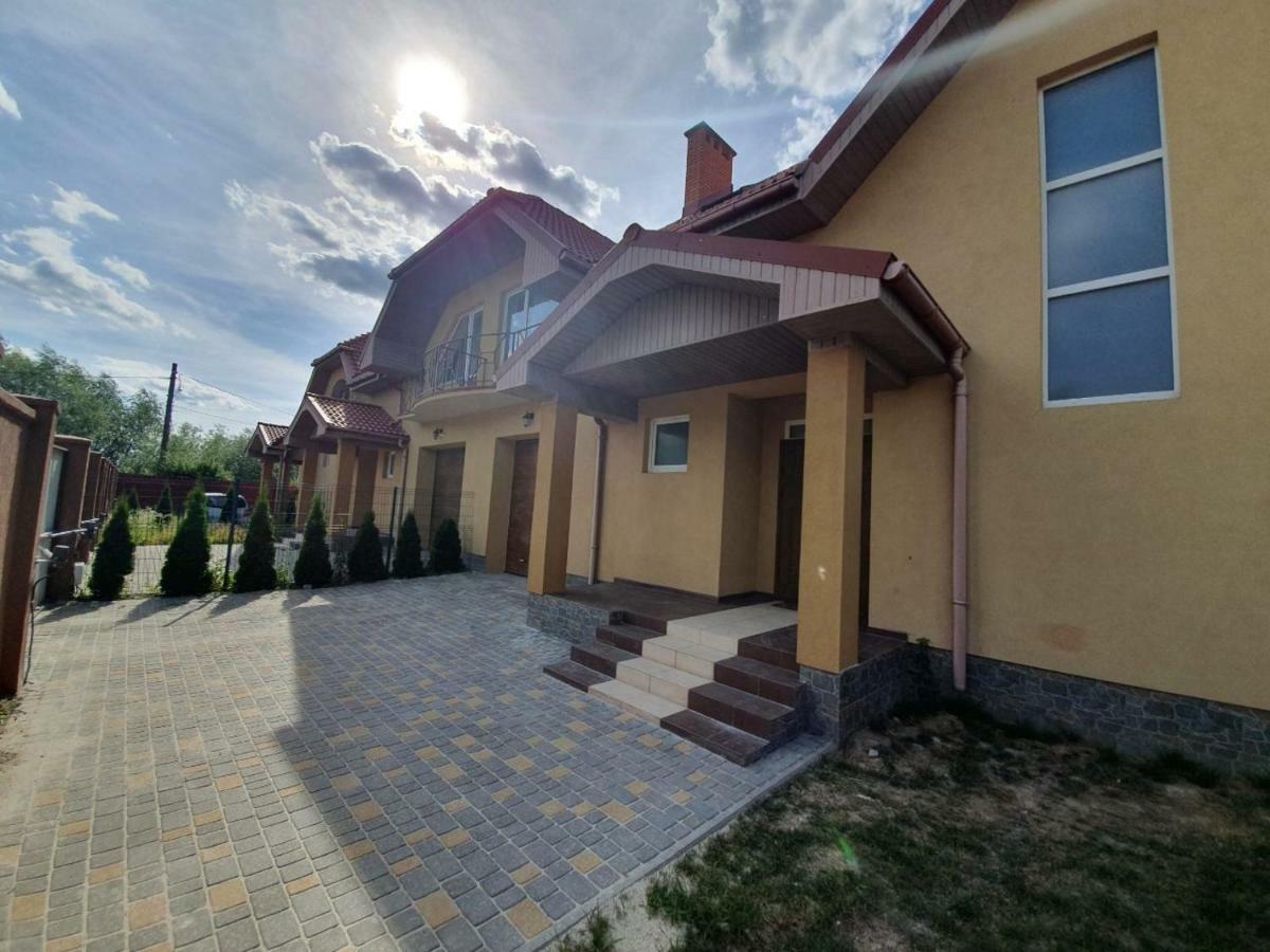 Апартаменты Премиум Класса На Гвардейской Uzhhorod Εξωτερικό φωτογραφία
